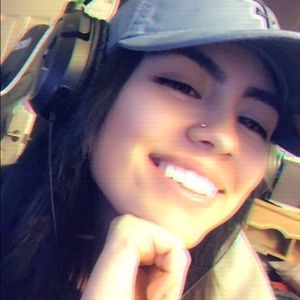 Meet your Posher, Marianna